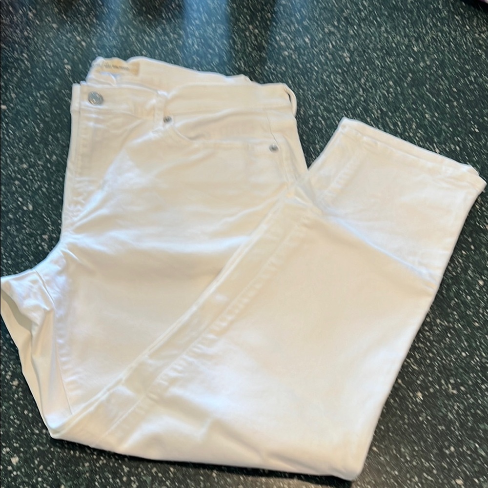 GAP White Best Girlfriend 1969 Denim